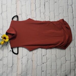 ruff hewn GREY mock turtle sleeveless tshirt Sz M color burgundy/brick red